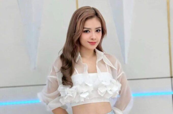 Dương Hoàng Yến bất ngờ lên tiếng sau tin đồn sức khỏe