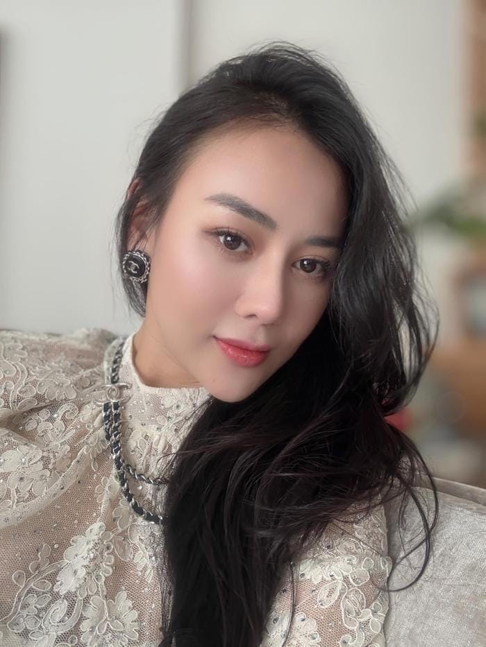 Nhan sắc xinh đẹp của Phương Oanh. (Ảnh FBNV)