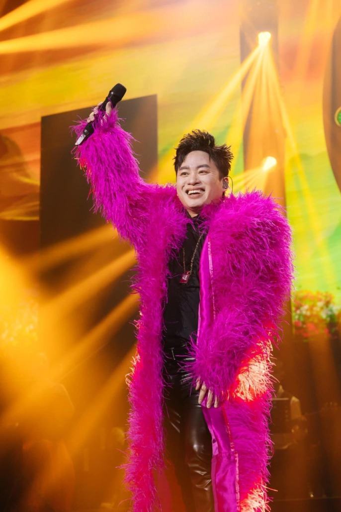 Đoạn clip 21 năm trước của Tùng Dương: 'Nhan sắc thế này khán giả quay xe cũng phải' Ảnh 4