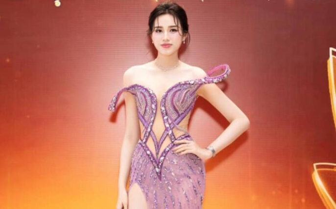 Hoa hậu Đỗ Thị Hà lộ diện sau ồn ào giải thể công ty