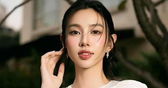 Hoa hậu Thùy Tiên: Nhan sắc rực rỡ nhưng lấn sâu vào lùm xùm quỵt nợ và quảng cáo lố