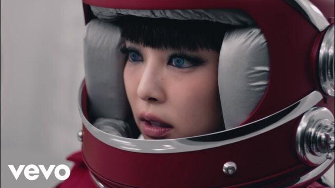 JENNIE – like JENNIE (Official Video)