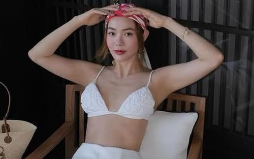 Minh Hằng ‘đốt mắt’ fan với body căng đét sau sinh