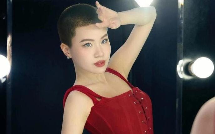 Pháo gây bão với ‘Sự nghiệp chướng’ dù bị YouTube giới hạn độ tuổi