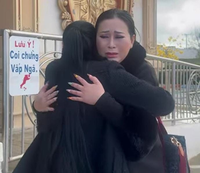 Thảo Lâm xúc động chia sẻ lý do không thể về Việt Nam tiễn đưa Quý Bình