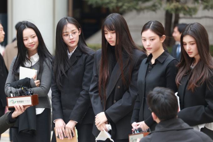 Lý do tòa án đứng về phía ADOR, cấm các hoạt động độc lập của NewJeans Ảnh 1