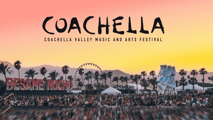 Hàng nghìn người đội nắng, xếp hàng dài chờ đợi được tắm tại Coachella 2025 Ảnh 3