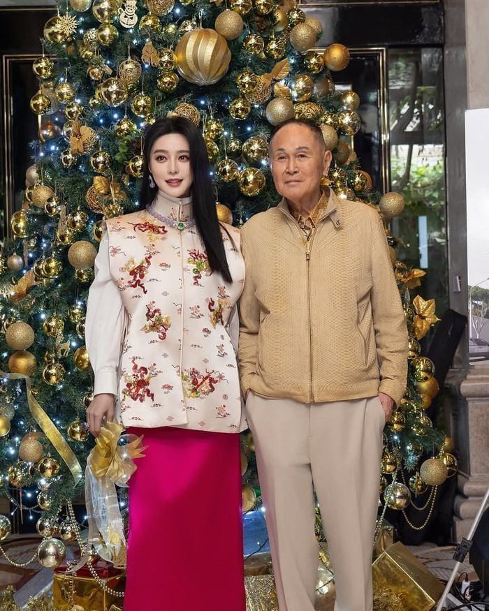 Nhiều khán giả suy đoán rằng Phạm Băng Băng đang tìm cơ hội quay lại giới showbiz Hoa ngữ thông qua việc quen biết, qua lại với giới siêu giàu. Ảnh: IGNV