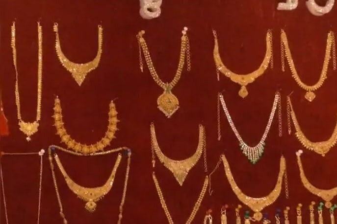 Băng cướp học lỏm YouTube để trộm 17kg vàng ngân hàng