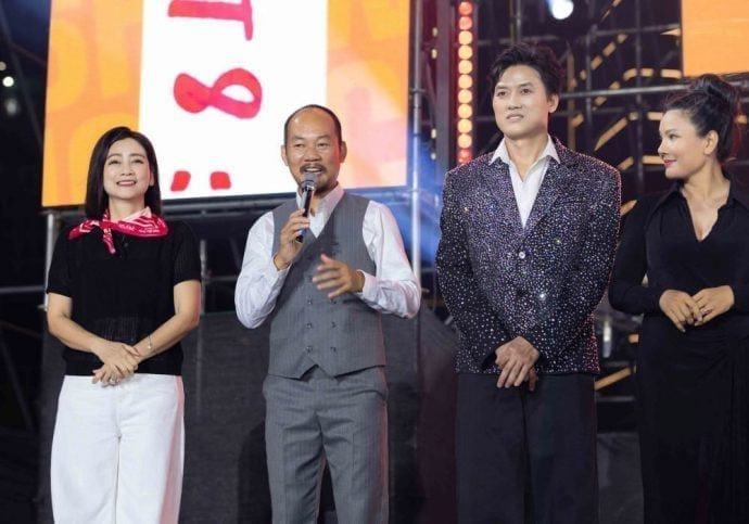 Các con của Lý Hải