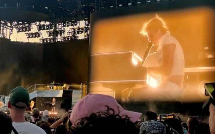 Benson Boone gây bão Coachella 2025: Bất ngờ cùng huyền thoại Queen trình diễn ‘Bohemian Rhapsody’