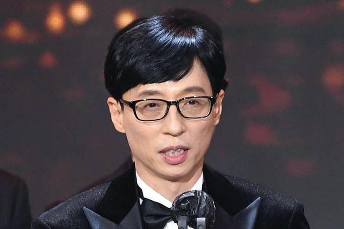 Nam MC sở hữu khối tài sản khủng, ước tính tương đương 1.000 tỷ đồng. (Ảnh Soompi)