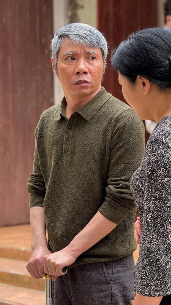 Tạo hình gây ấn tượng của NSND Công Lý trong phim mới. (Ảnh: FBNV)