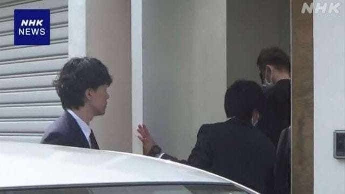 Khám xét nhà riêng