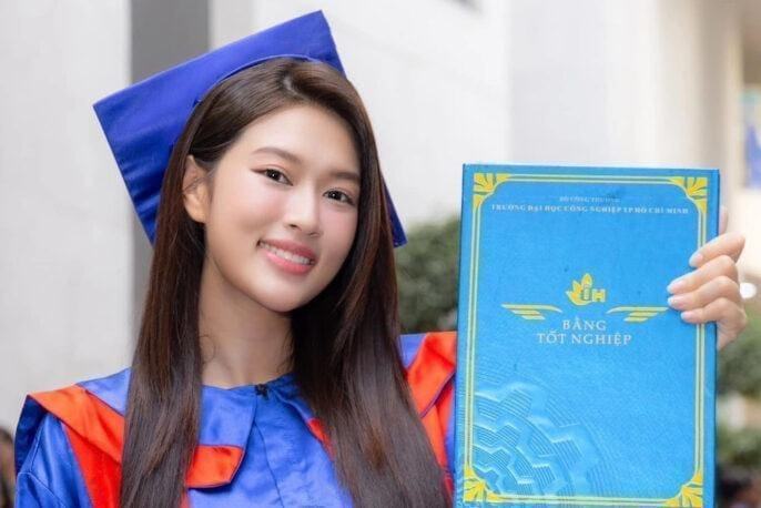 Hoa hậu Đoàn Thiên Ân tốt nghiệp cao đẳng sau 5 năm: Ưu ái hay đúng quy định?
