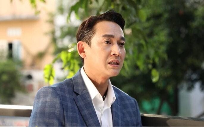 Hứa Vĩ Văn U50: ‘Ông chú chưa vợ’ đắt giá nhất showbiz và những biến cố đời thực