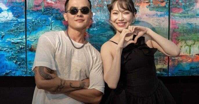 Hữu Thanh Tùng gây bất ngờ với triển lãm tranh sau biến cố bỏng nặng