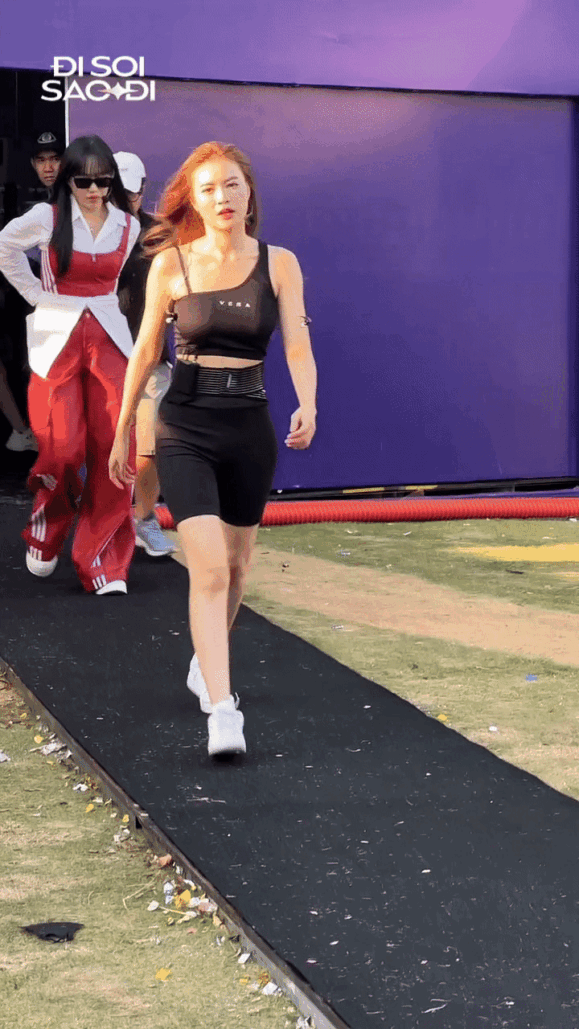 Soi visual dàn Chị Đẹp tổng duyệt concert: Minh Hằng tươi rói sáng bừng, Diệu Nhi lộ dấu hiệu tăng cân- Ảnh 2.