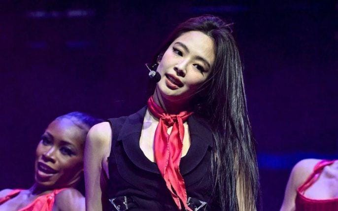Jennie BLACKPINK suýt gặp tai nạn kinh hoàng tại Coachella 2025