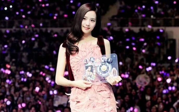 Jisoo ‘đốn tim’ fan Việt bằng loạt ảnh lung linh và lời tri ân đặc biệt