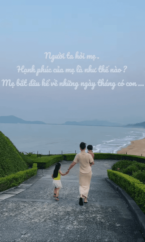 Khoảnh khắc hạnh phúc giản dị của Đàm Thu Trang bên hai con