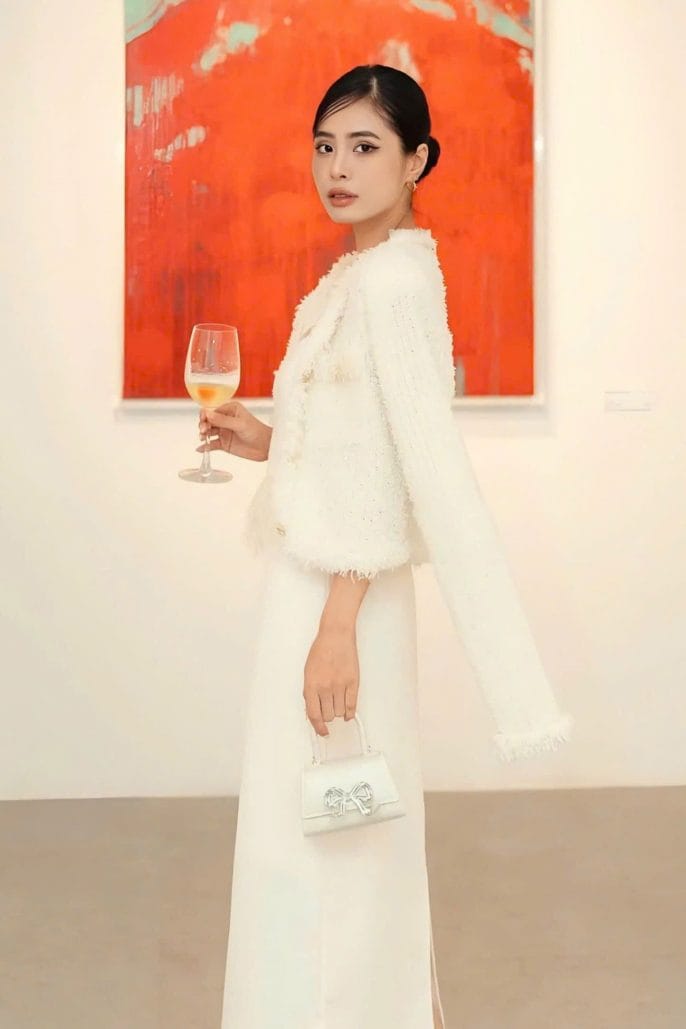 Ca nương Kiều Anh sở hữu túi hiệu tiền tỷ, có chồng đồng hành mọi nơi - 8