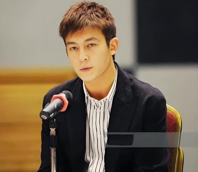 Kim Soo Hyun khóc 30 phút họp báo: So sánh với Trần Quán Hy và scandal chấn động