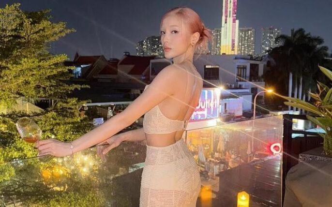 Kỳ Duyên ‘đốt mắt’ với váy xuyên thấu tại tiệc sinh nhật Lucie Nguyễn