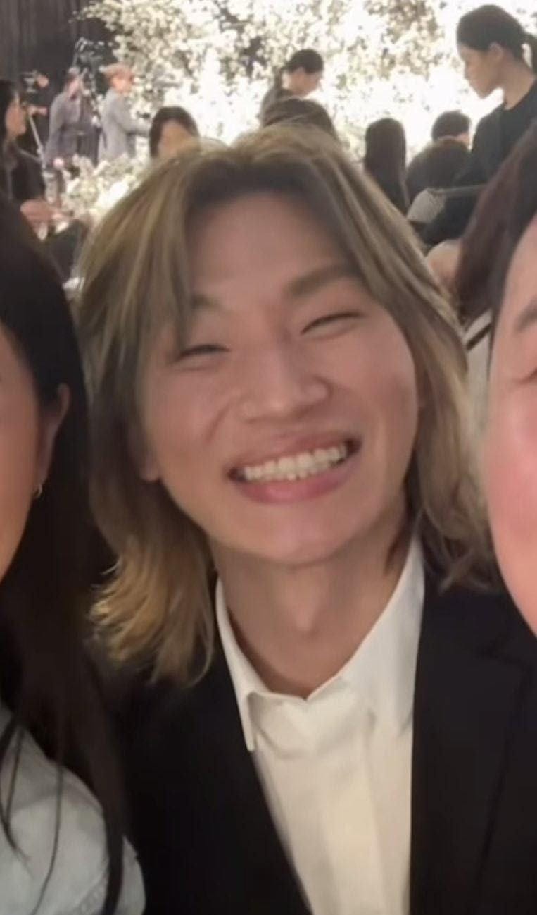 Thánh ế Daesung dành cả thanh xuân để đi đám cưới