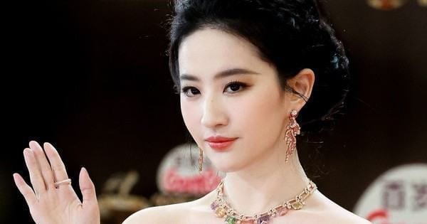 Lưu Diệc Phi bị ‘ném đá’ vì quốc tịch Mỹ giữa chiến tranh thương mại