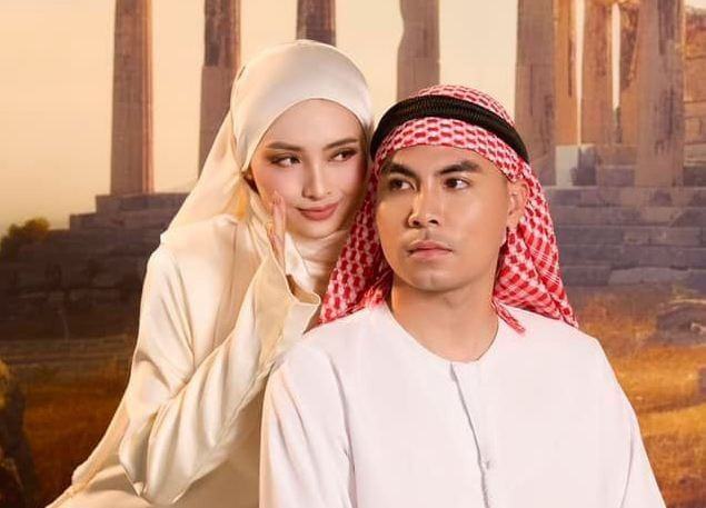 MC Mù Tạt và Đức Huy: Status đêm muộn gây sốt, chuyện tình có ‘biến’?