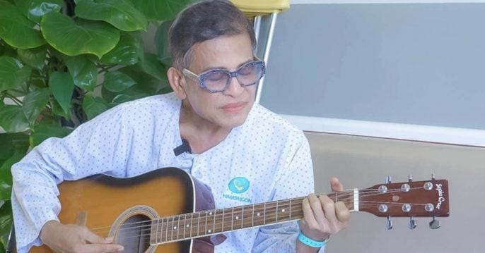 MC Thanh Bạch bật khóc kể lại tai nạn kinh hoàng nhất đời