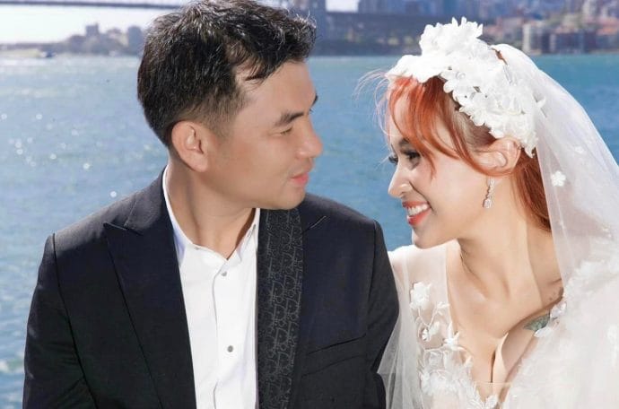 MC Vân Hugo kỷ niệm ngày đặc biệt vẫn khóa bình luận sau ồn ào