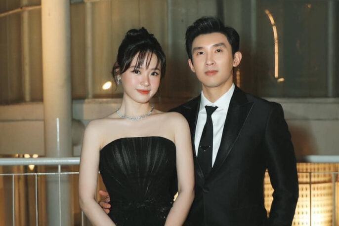 Midu – Minh Đạt: ‘Công chúa ngọt ngào’ và ‘tổng tài nghiện vợ’ gây bão mạng