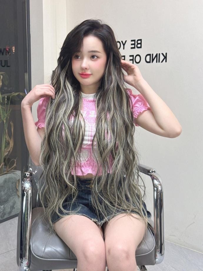 Ngân 98 khoe tiền tip trả trăm triệu sau một đêm làm DJ thu nhập gây choáng