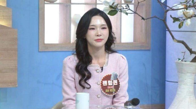 Nữ ca sĩ bị đấm gãy xương mặt trên tàu điện ngầm nhan sắc giờ ra sao