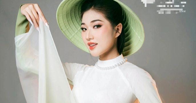 Nữ sinh Luật đăng quang Hoa hậu: Thăng hạng nhan sắc sau 1 năm