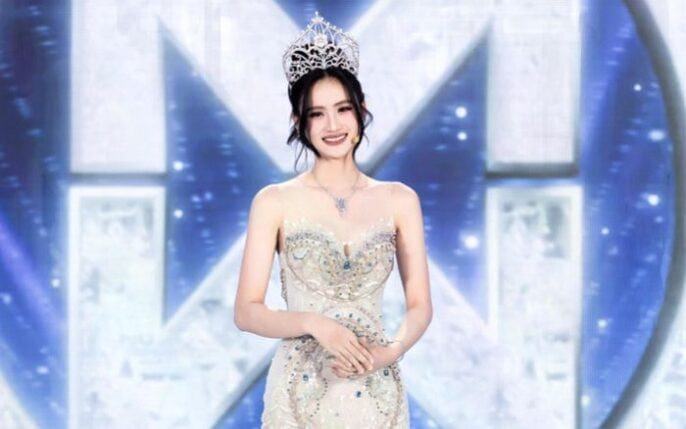 Opal Suchata: Bí ẩn đằng sau ‘vương miện xanh’ Miss World 2025
