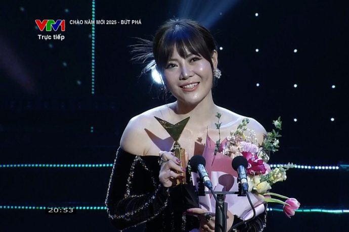 Thanh Hương nhận Giải thưởng Diễn viên ấn tượng ở VTV Awards