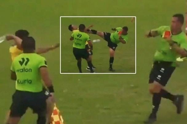 Trọng tài ‘võ sĩ’ tung cú đá kinh hoàng giữa sân bóng