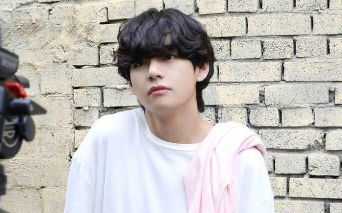 V (BTS) bị lợi dụng hình ảnh: Tranh chấp nóng với chính quyền Chuncheon