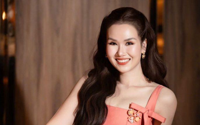 Võ Hạ Trâm ‘đốt cháy’ sân khấu với màn live ‘Never Enough’ đỉnh cao