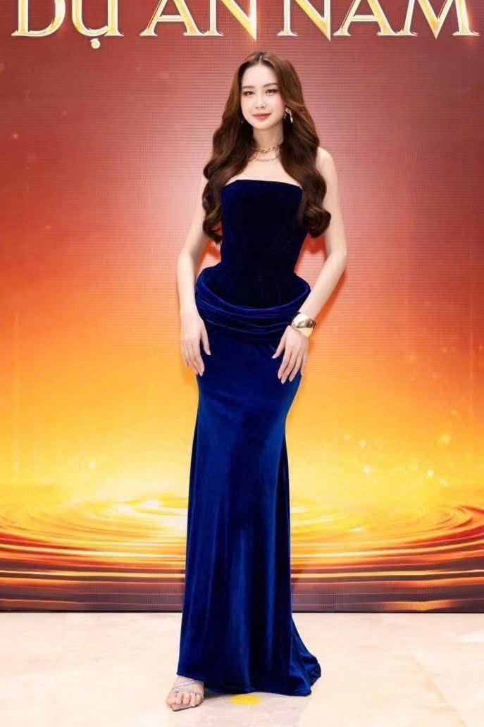 Hoa hậu Bảo Ngọc tại buổi họp báo