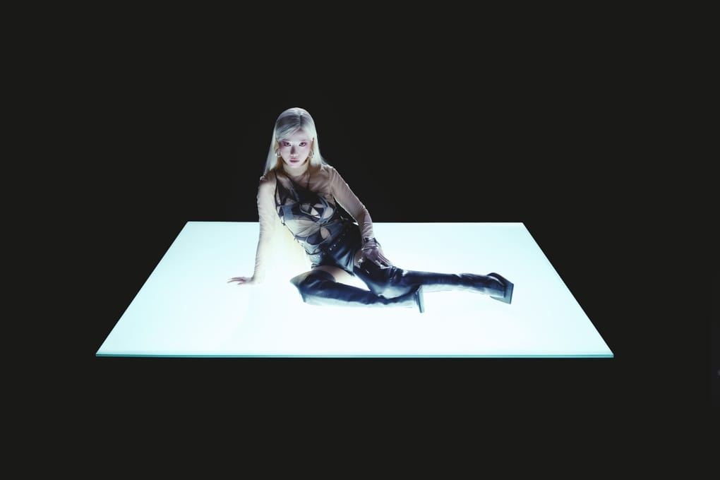 Ca sĩ Phùng Khánh Linh trải lòng về những thay đổi sau 2 năm - 1