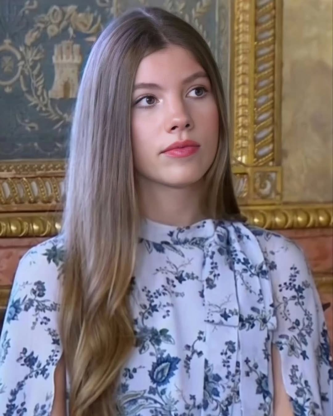 Công chúa Tây Ban Nha 18 tuổi cuốn hút như ngôi sao, gu thời trang đẳng cấp - 2