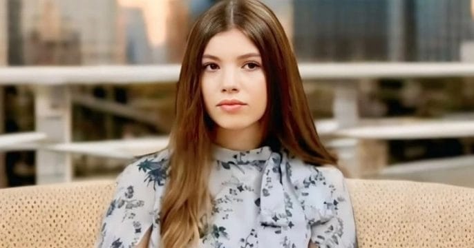 Công chúa Tây Ban Nha tốt nghiệp: Thời trang đẳng cấp và tài năng vượt trội