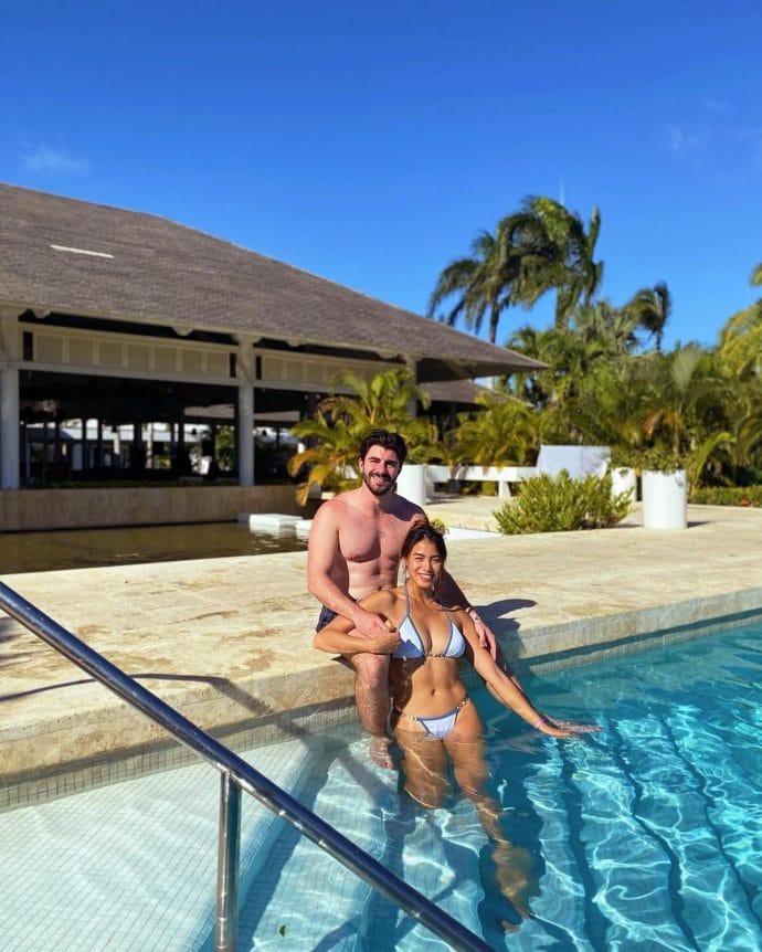 Cuộc sống hiện tại của Hoa hậu Hong Kong xấu nhất lịch sử