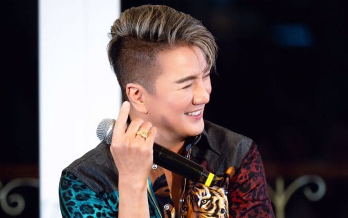 Đàm Vĩnh Hưng ‘chia tay’ bản hit ‘Xin Lỗi Tình Yêu’ sau 20 năm