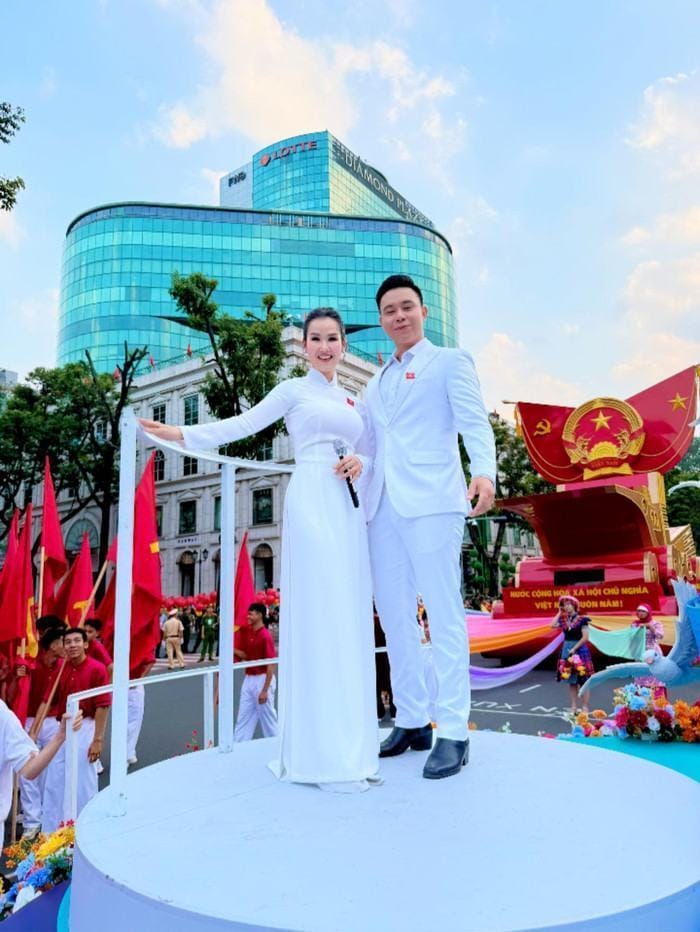 Ca sĩ Nguyễn Duyên Quỳnh khóa bình luận giữa tranh cãi liên quan Võ Hạ Trâm Ảnh 1