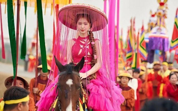 Hòa Minzy làm nên lịch sử Vpop với ‘Bắc Bling’